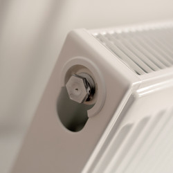 Barlo Delta Compact Type 21 Double-Panel Single Convector Radiator