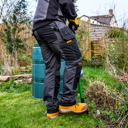 Hawksmoor Carbon Steel Lawn Edger