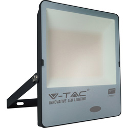 V-TAC / V-TAC IP65 LED Photocell Sensor Floodlight with Samsung Chip 150W Black 15000lm 4000K