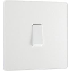 BG Evolve Pearlescent White (White Ins) Single Light Switch, 20A 16Ax, 2 Way 