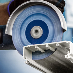 Bosch EXPERT Carbide Multi Material Cutting Disc