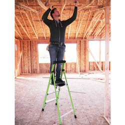Little Giant Mighty Lite Fibreglass Step Ladder