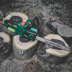 Hawksmoor 2.2kW 40cm Electric Chainsaw