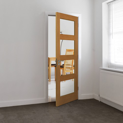 JB Kind / Nevis Oak Glazed Internal Door 40 x 2040 x 826mm