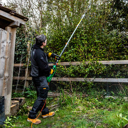 Hawksmoor 1010W 45cm Long Reach Electric Hedge Trimmer
