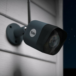 yale wireless camera