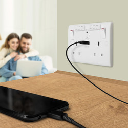 BG 13A Low Profile Wi-Fi Extender Switched Socket