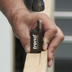 Trend Corner Chisel