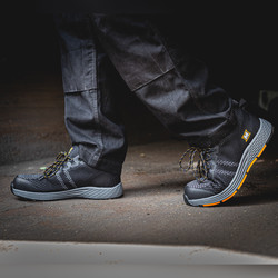Maverick Flek Safety Trainers