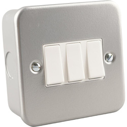 Wessex Electrical / Wessex Metal Clad Switch 10A 3 Gang 2 Way