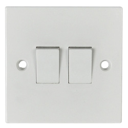 Made4Trade / Made4Trade 10A Light Switch 2 Gang 2 Way