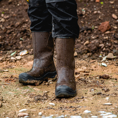 Work Boots Dewalt Haines Rigger Boots Dewalt Brown Welted Rigger