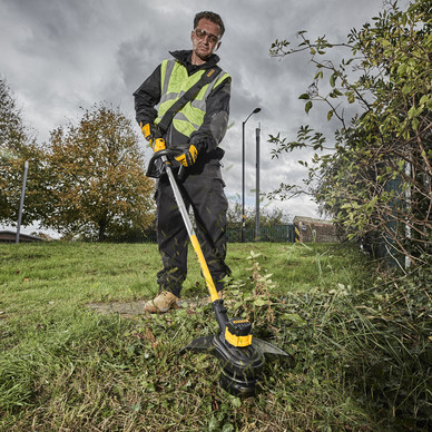 DeWalt DCMST561 18V XR 36cm Brushless Cordless String Trimmer 1 x 5.0Ah Toolstation