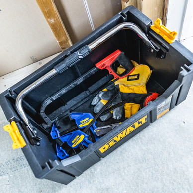 Dewalt tough tote discount