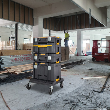 DeWalt