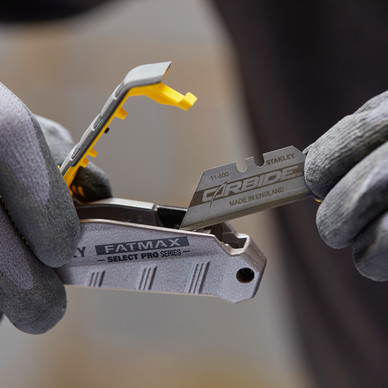 Stanley FatMax Select PRO Retractable Folding Knife Toolstation