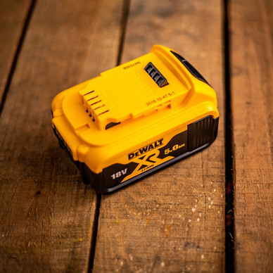 Dewalt 5ah battery toolstation sale