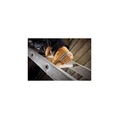 V12 Footwear