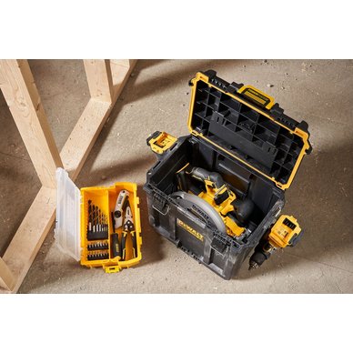 DeWalt