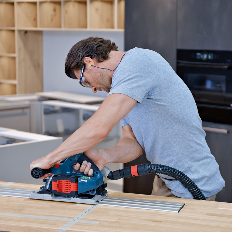 Bosch 18V BI Turbo Brushless 140mm Plunge Saw GKT 18V-52 GC