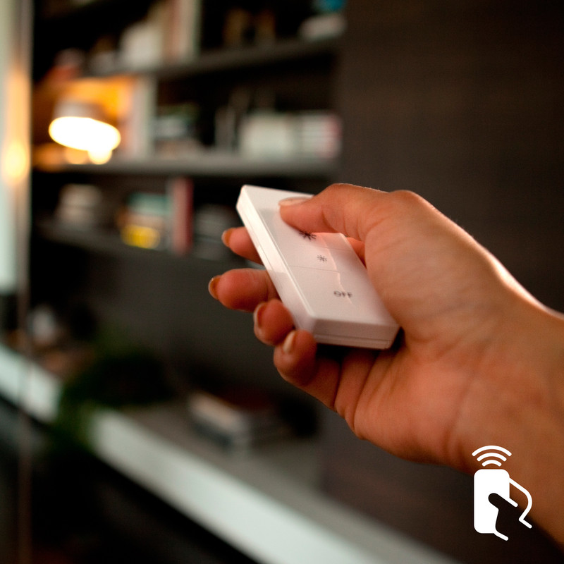 Philips Hue White and Colour Ambiance GU10 Starter Kit
