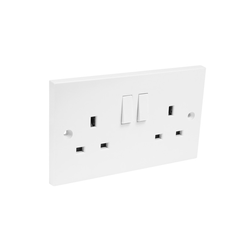 Axiom Switched Socket