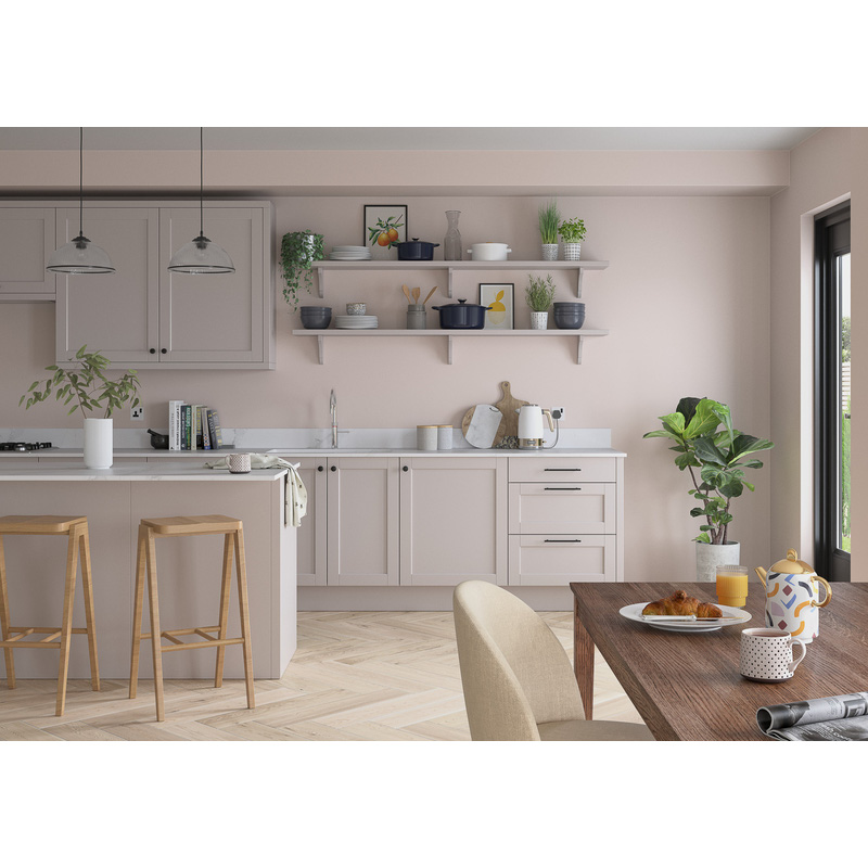 Dulux Trade Vinyl Silk Paint Blush Pink