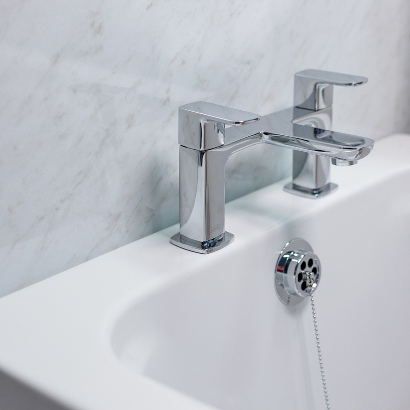 Ebb + Flo Heacham Taps Bath Filler | Toolstation