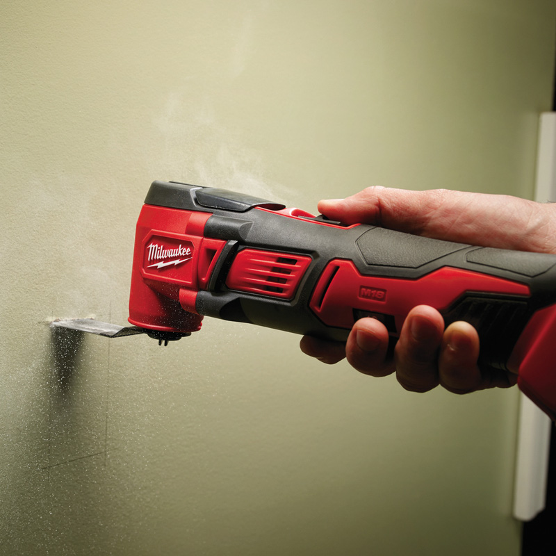 Milwaukee M18 Multi Tool 1x4.0Ah, 1x2.0Ah Toolstation