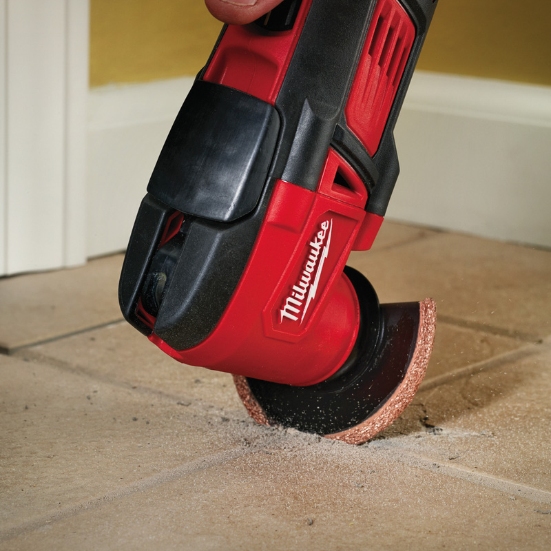 Milwaukee M18 Multi Tool 1x4.0Ah, 1x2.0Ah Toolstation