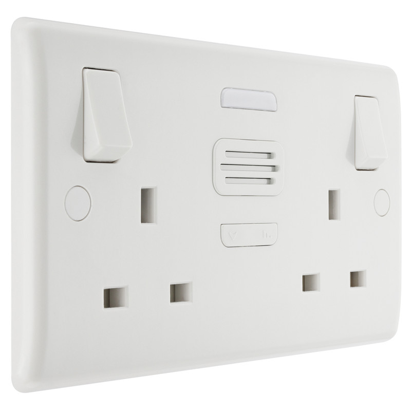 BG White Moulded Double Switched 13A Socket with Door Chime