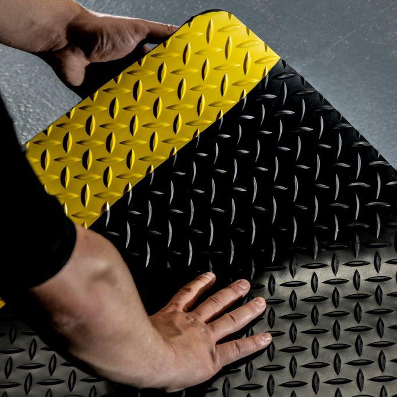Kumfi Tough Vinyl Anti-Fatigue Mat