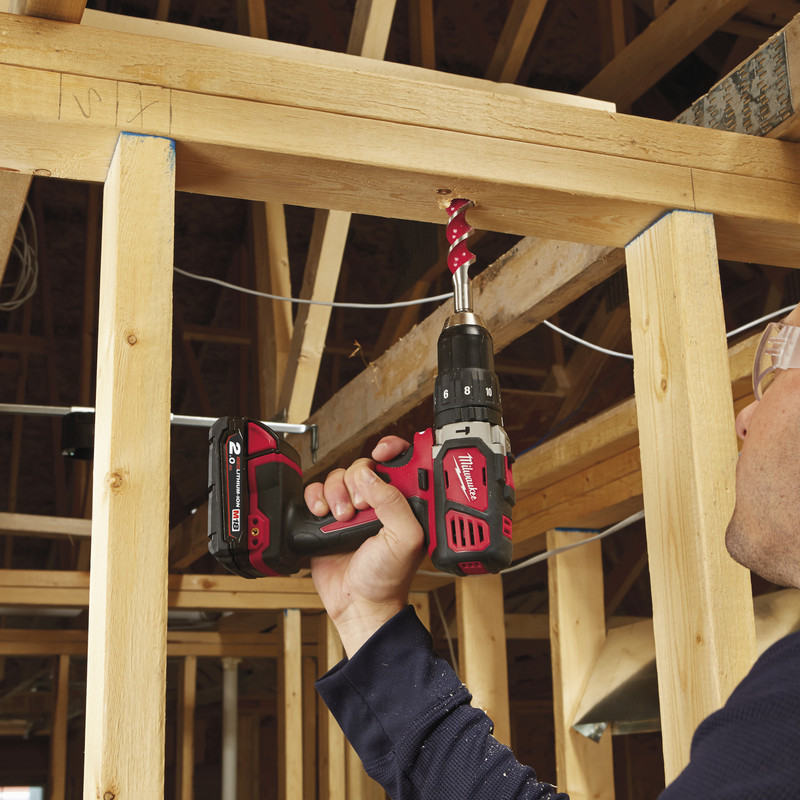 Milwaukee M18BPD-201C 18V Li-Ion Cordless Compact Combi Drill