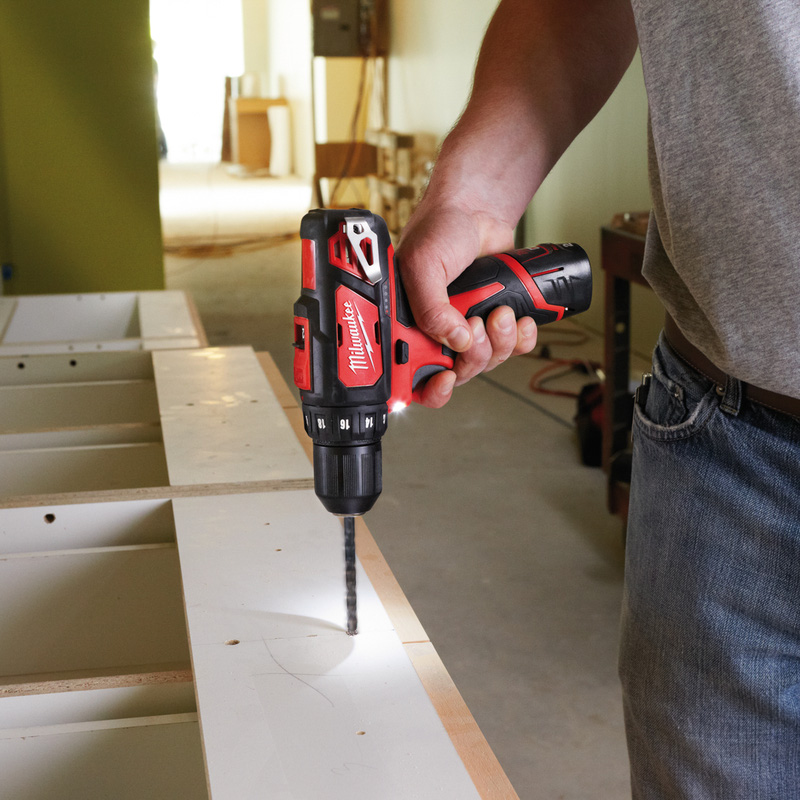 Milwaukee M12 Sub Compact Drill Driver 2 x 2.0Ah Toolstation