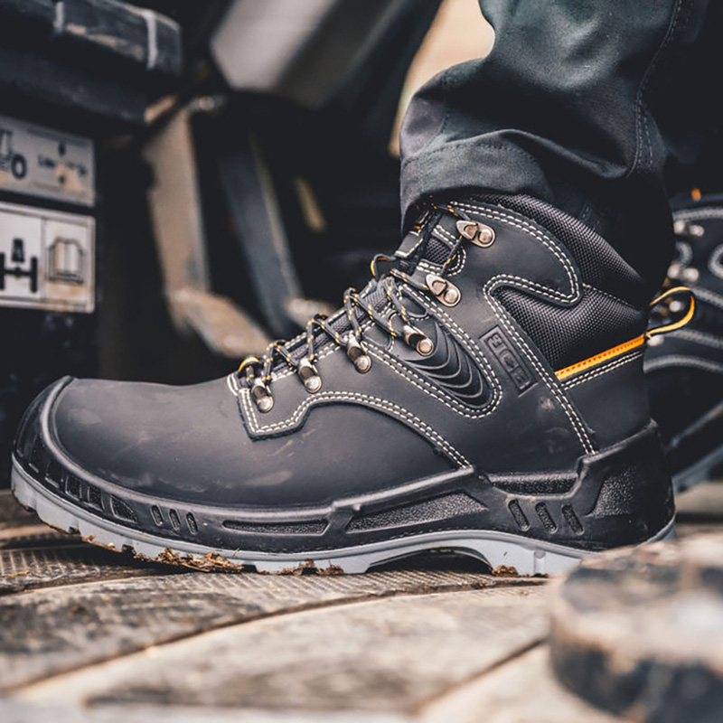 JCB Backhoe Safety Boots Size 9 | Toolstation