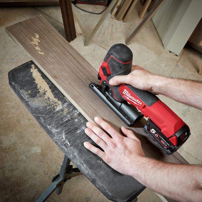 Milwaukee M18 FUEL Bodygrip Jigsaw 2 x 5.0Ah Toolstation