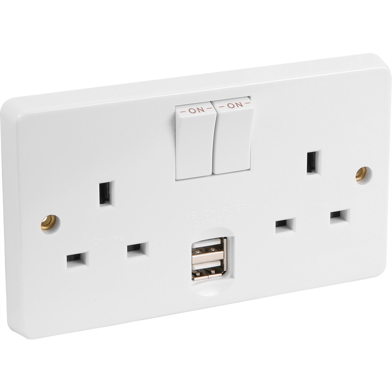 Crabtree 2G USB Switched Socket