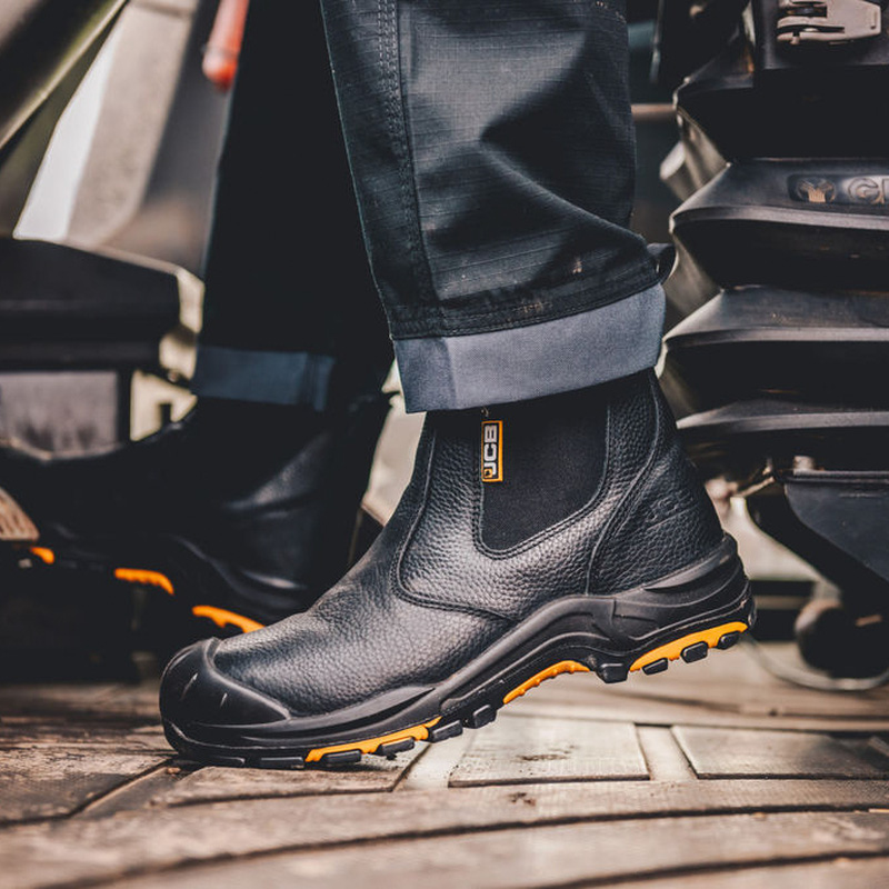 JCB Safety Dealer Boots Black Size 10 | Toolstation
