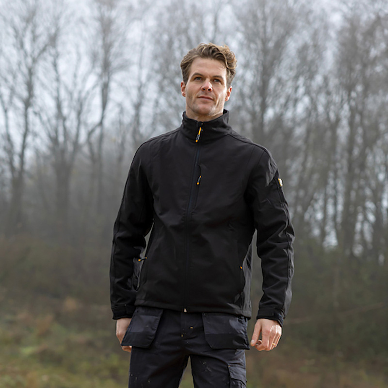 JCB Softshell Jacket X Large Toolstation