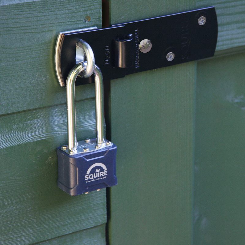 Squire Hardened Steel Hasp & Staple Black 152 x 44mm Toolstation