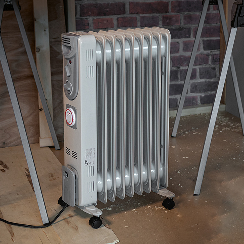2kW Oil Radiator with 24hr Timer