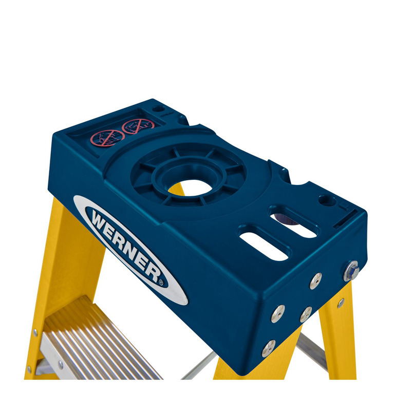 Werner Fibreglass Swingback Step Ladder 6 Tread SWH 2.59m Toolstation