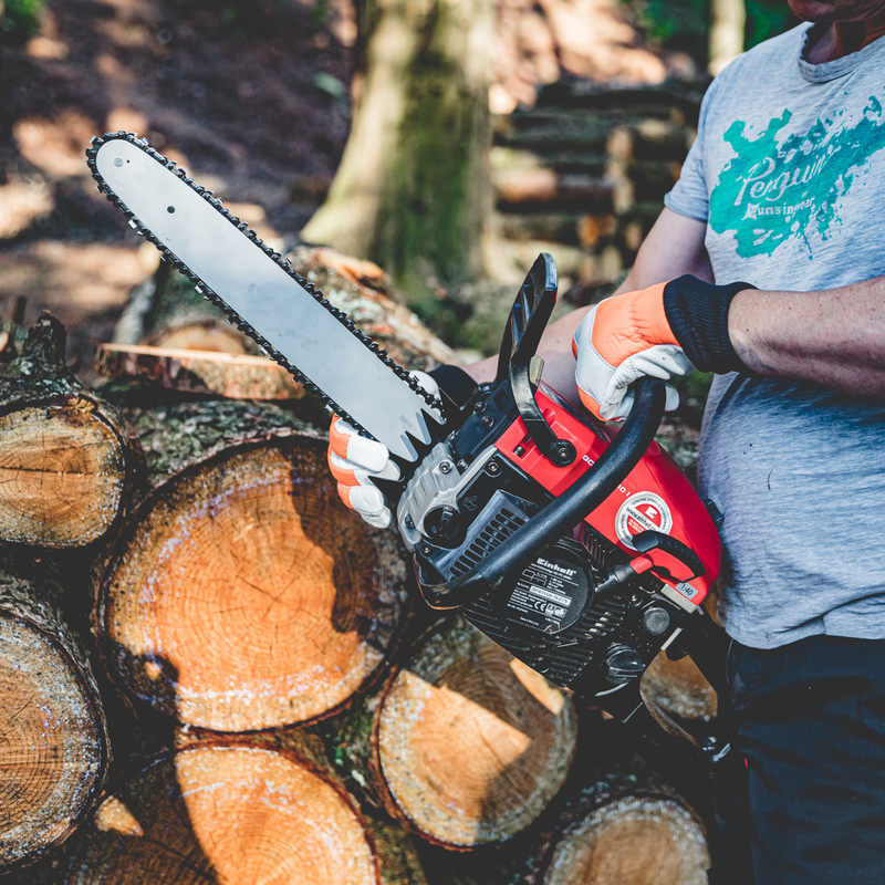 Chainsaw Gloves Large Toolstation