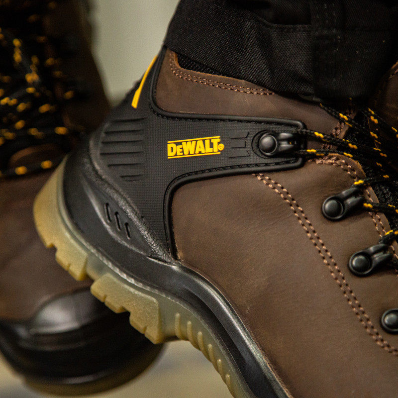DeWalt Newark Waterproof Safety Boots