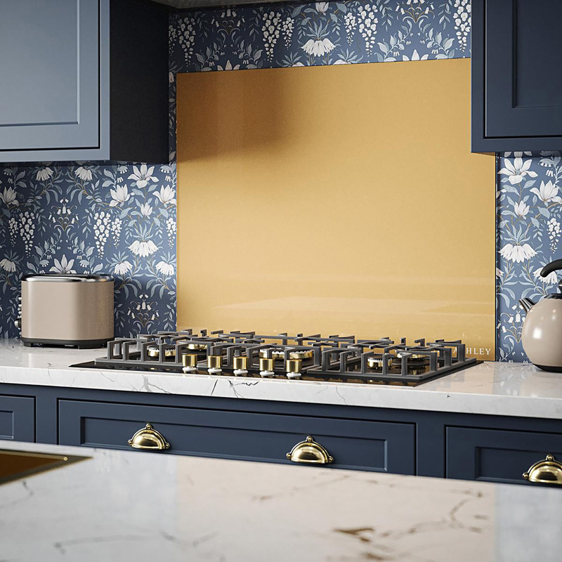 Laura Ashley Brass Glass Splashback 900 X 750Mm (1) Dark