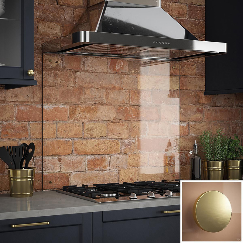 Splashback Clear Glass With Brushed Brass Caps 900 X 700Mm (1)
