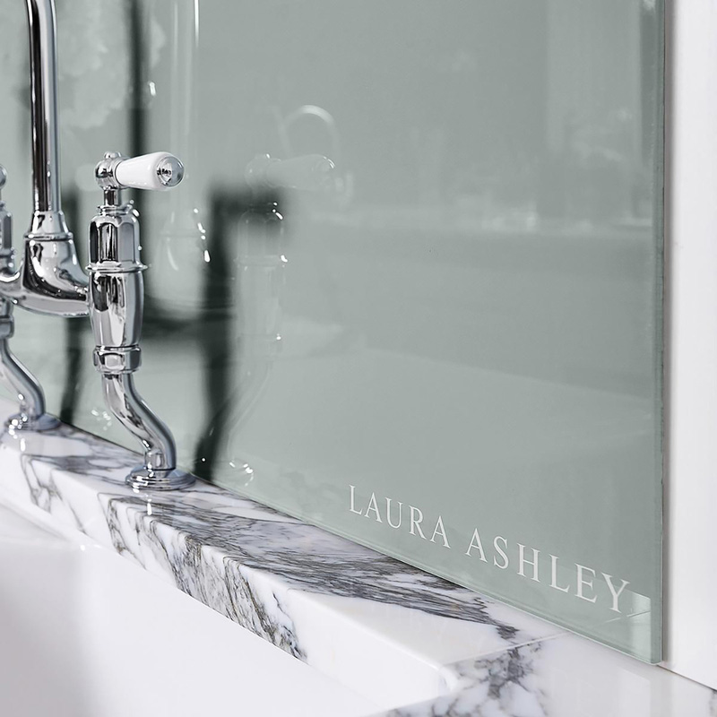 Laura Ashley Mineral Glass Splashback 600 X 750Mm (1) In Grey