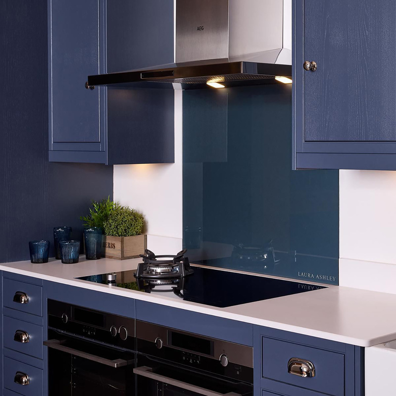 Laura Ashley Midnight Seaspray Glass Splashback 900 X 750Mm (1) Blue/Dark
