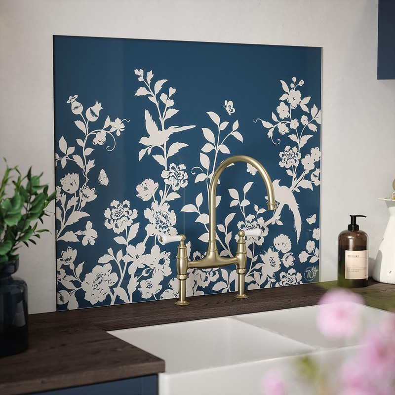 Laura Ashley Oriental Garden Midnight Seaspray Special Edition Glass Splashback 900 X 750Mm (1) Blue